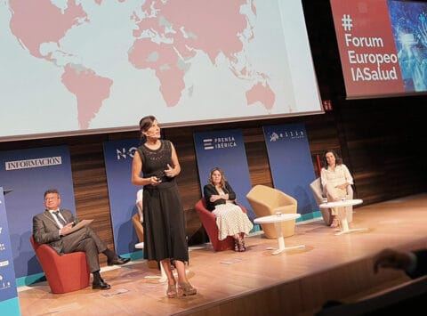 La doctora Bernabeu aborda en el Fórum Europeo de Inteligencia Artificial celebrado en Alicante el uso de la IA aplicada a la Medicina reproductiva