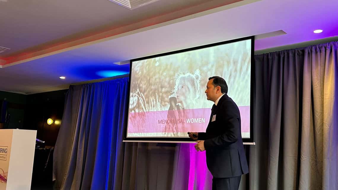 Dr Juan Carlos Castillo gives a lecture in Dublin on the optimisation of the Luteal Phase in assisted reproductive treatments