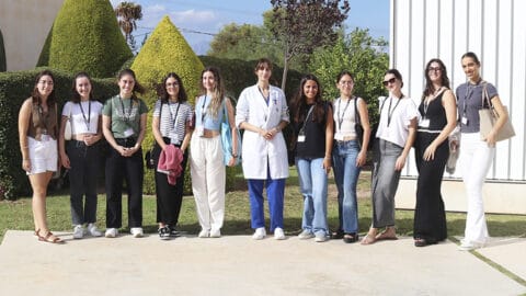 Instituto Bernabeu participa en el XX Congreso de Estudiantes de Farmacia de Alicante